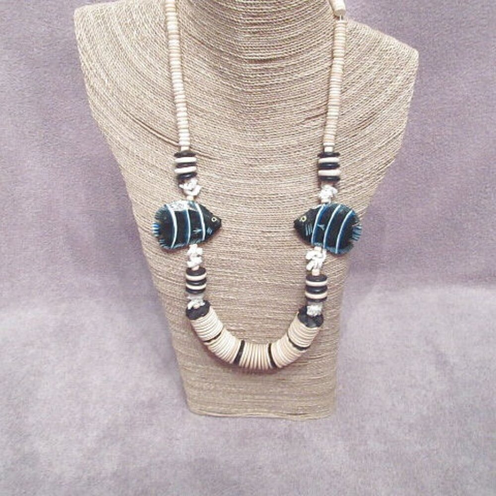 Hawaiian Puka Shell Necklace 25” Natural Wood Carved Angel Fish 70's Vtg Boho